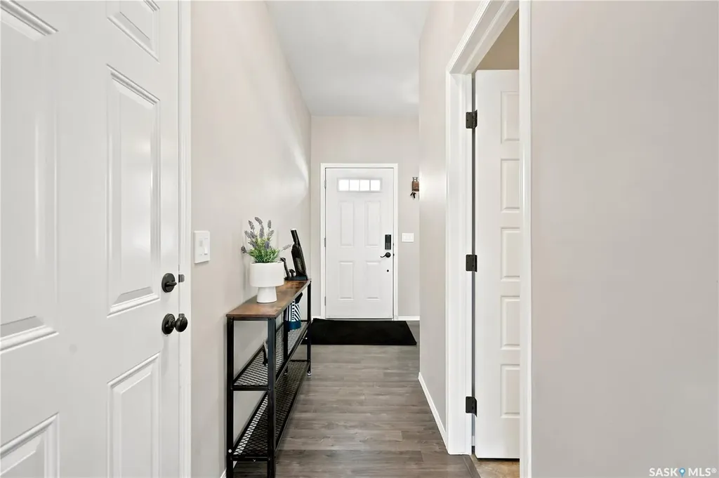 150 Langlois Way Saskatoon SK S7T 0L4