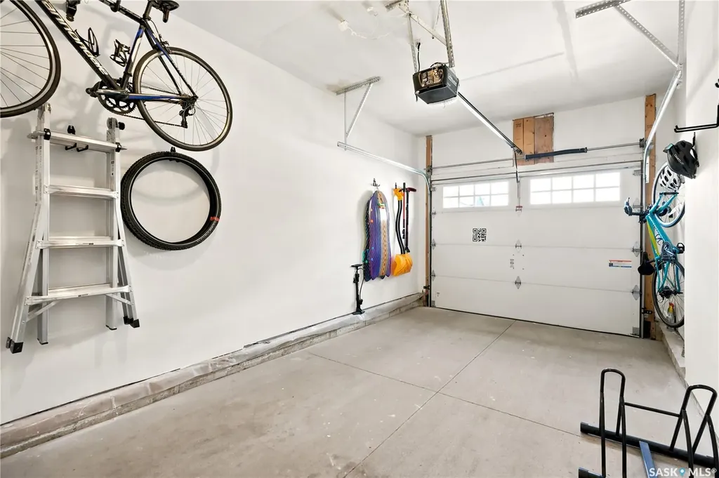 150 Langlois Way Saskatoon SK S7T 0L4
