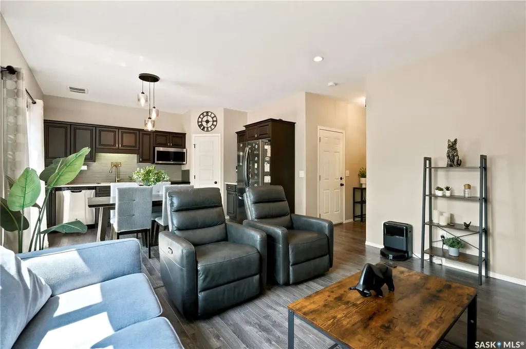 150 Langlois Way Saskatoon SK S7T 0L4