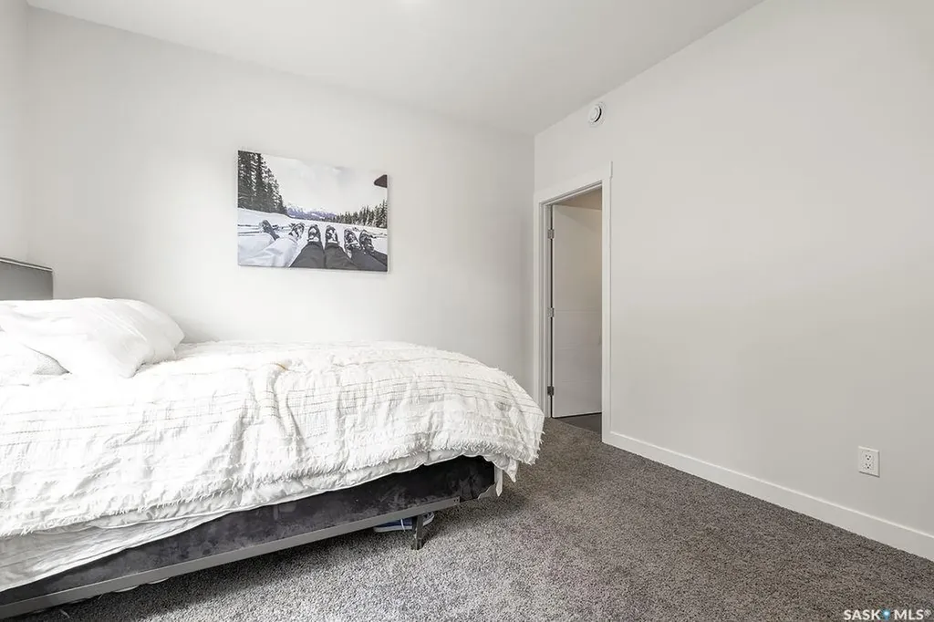 1302 Edward Avenue Saskatoon SK S7K 3B1