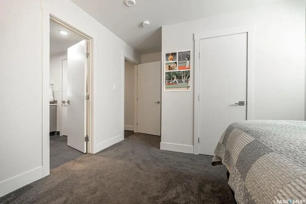 1302 Edward Avenue Saskatoon SK S7K 3B1