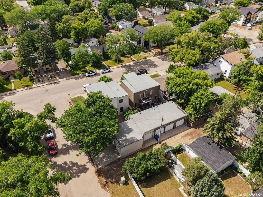 1302 Edward Avenue Saskatoon SK S7K 3B1