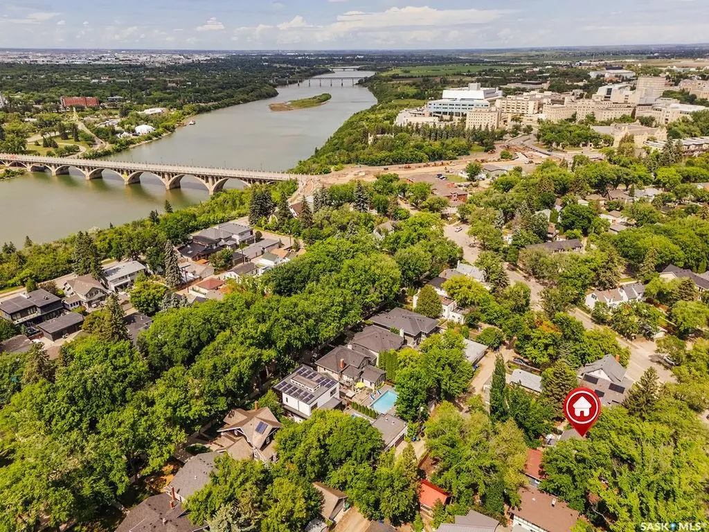 915 Temperance Street Saskatoon SK S7N 0N3