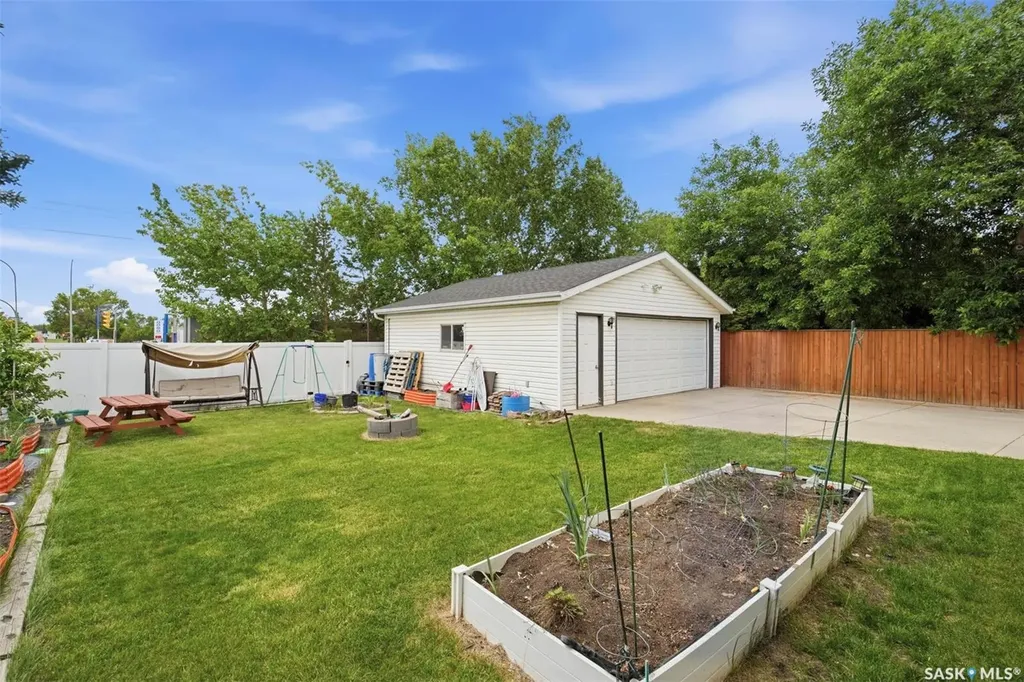 103 Nordstrum Road Saskatoon SK S7K 6P9