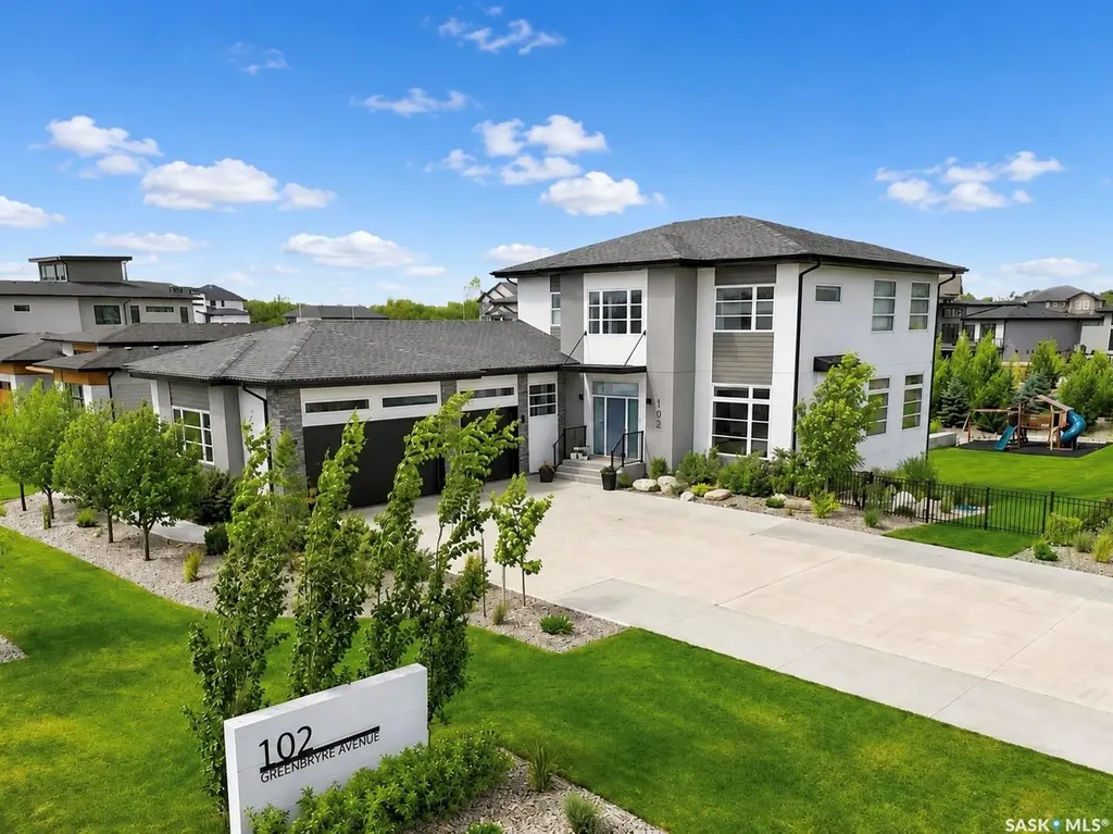 102 Greenbryre Avenue Corman Park Rm No. 344 SK S7V 0J4