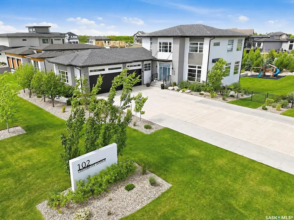 102 Greenbryre Avenue Corman Park Rm No. 344 SK S7V 0J4