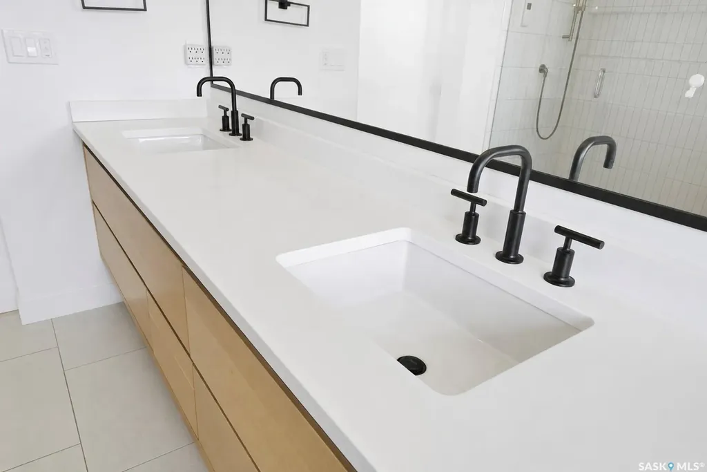 102 Greenbryre Avenue Corman Park Rm No. 344 SK S7V 0J4
