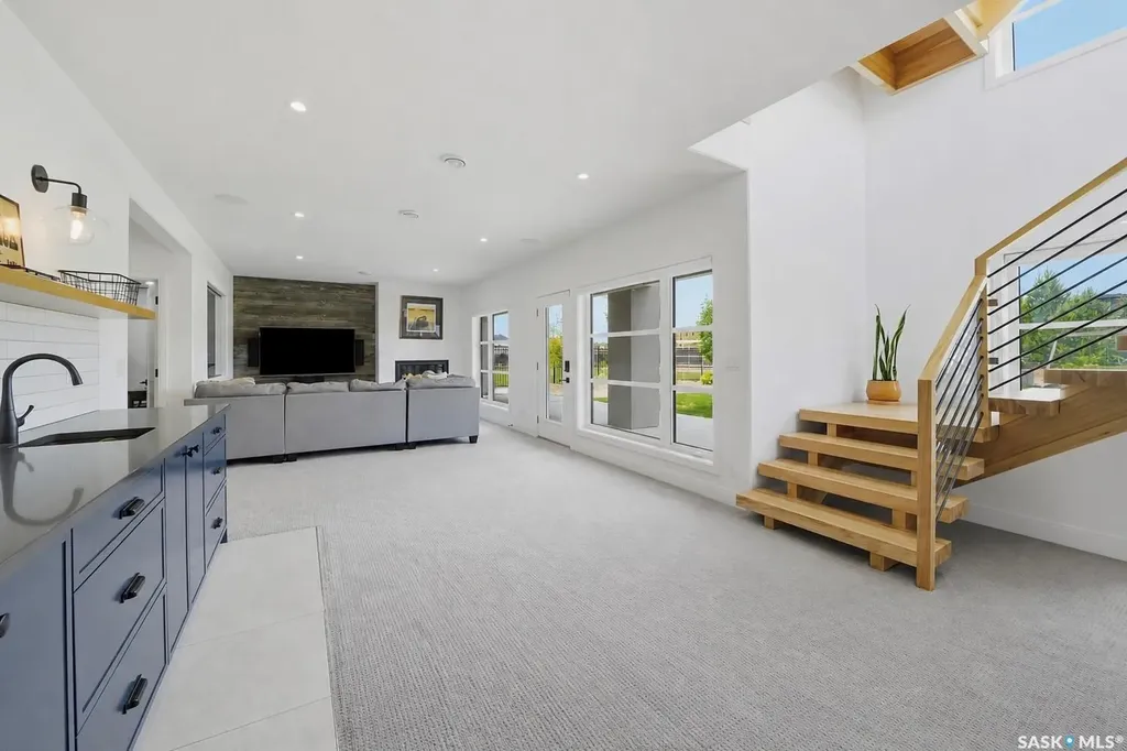 102 Greenbryre Avenue Corman Park Rm No. 344 SK S7V 0J4
