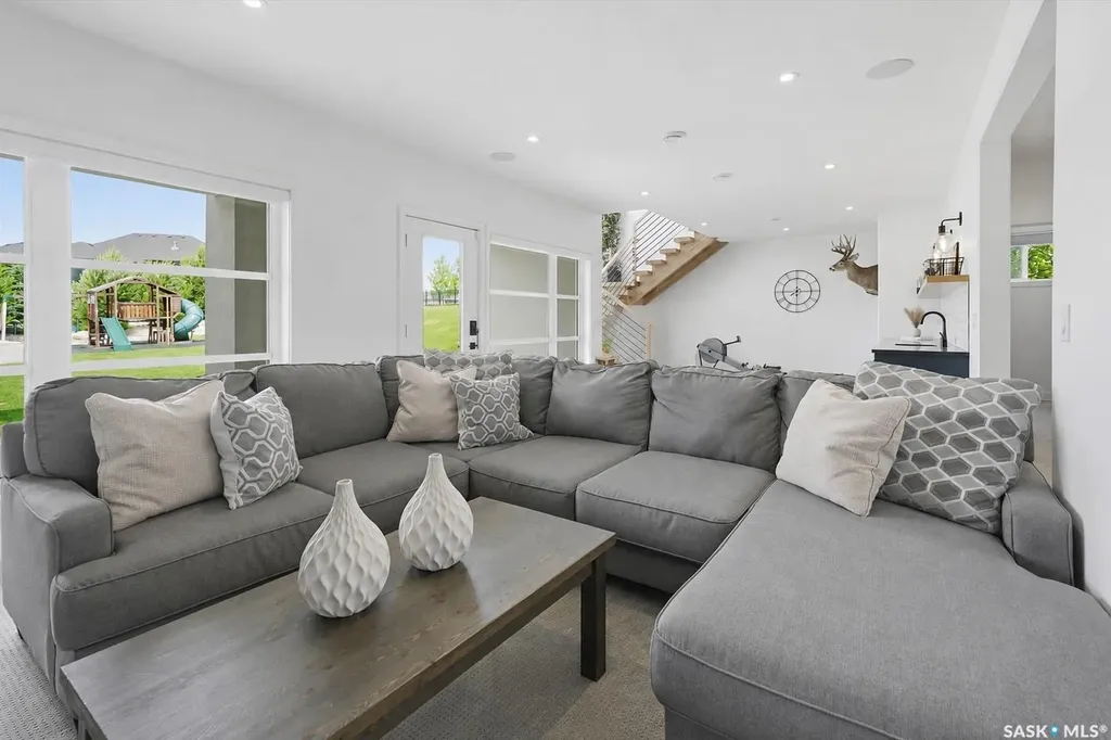 102 Greenbryre Avenue Corman Park Rm No. 344 SK S7V 0J4