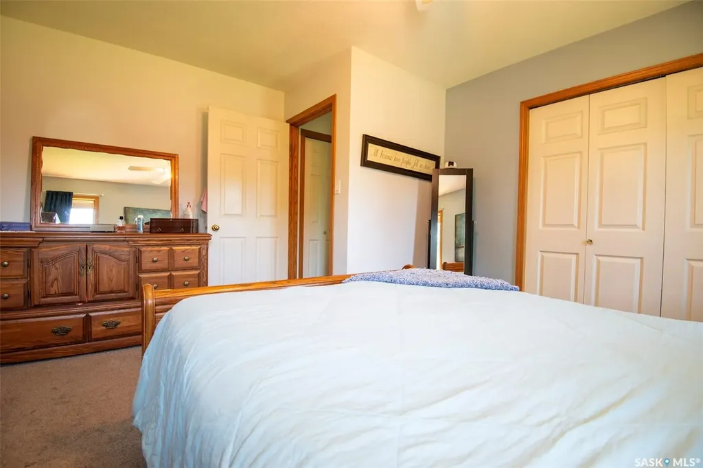 447 1st Street E Annaheim SK S0K 0G0