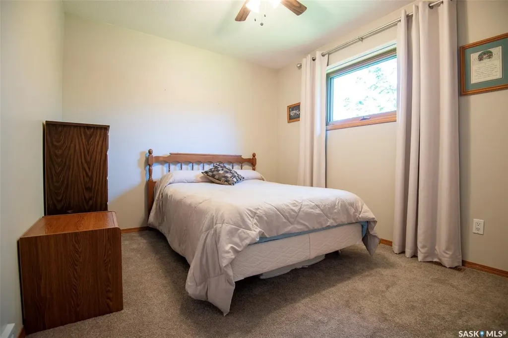 447 1st Street E Annaheim SK S0K 0G0