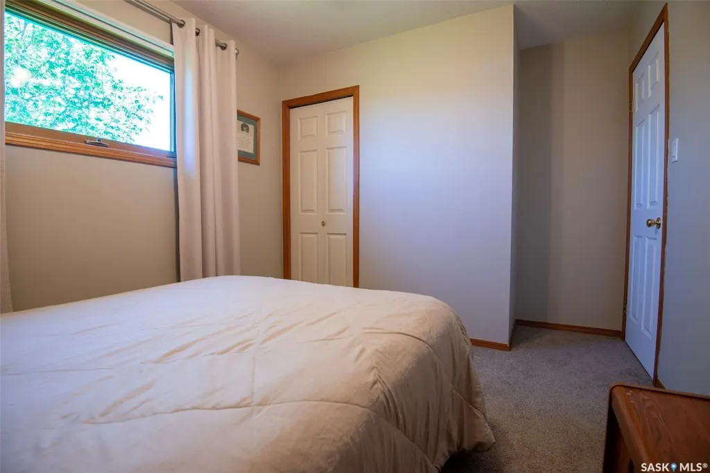 447 1st Street E Annaheim SK S0K 0G0
