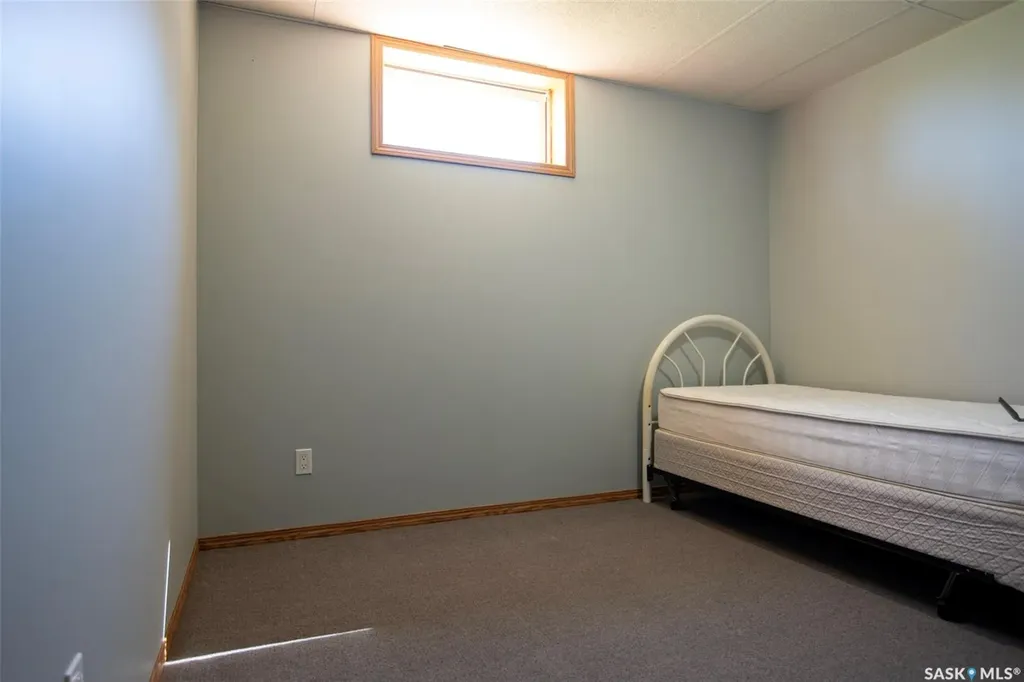 447 1st Street E Annaheim SK S0K 0G0