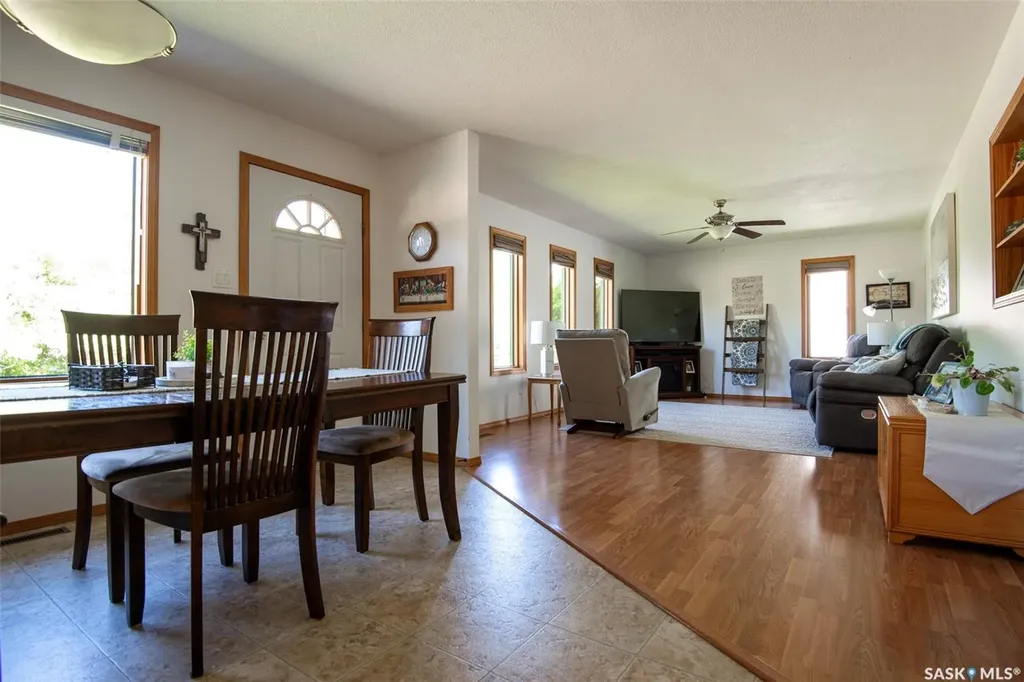 447 1st Street E Annaheim SK S0K 0G0