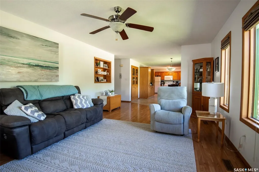 447 1st Street E Annaheim SK S0K 0G0