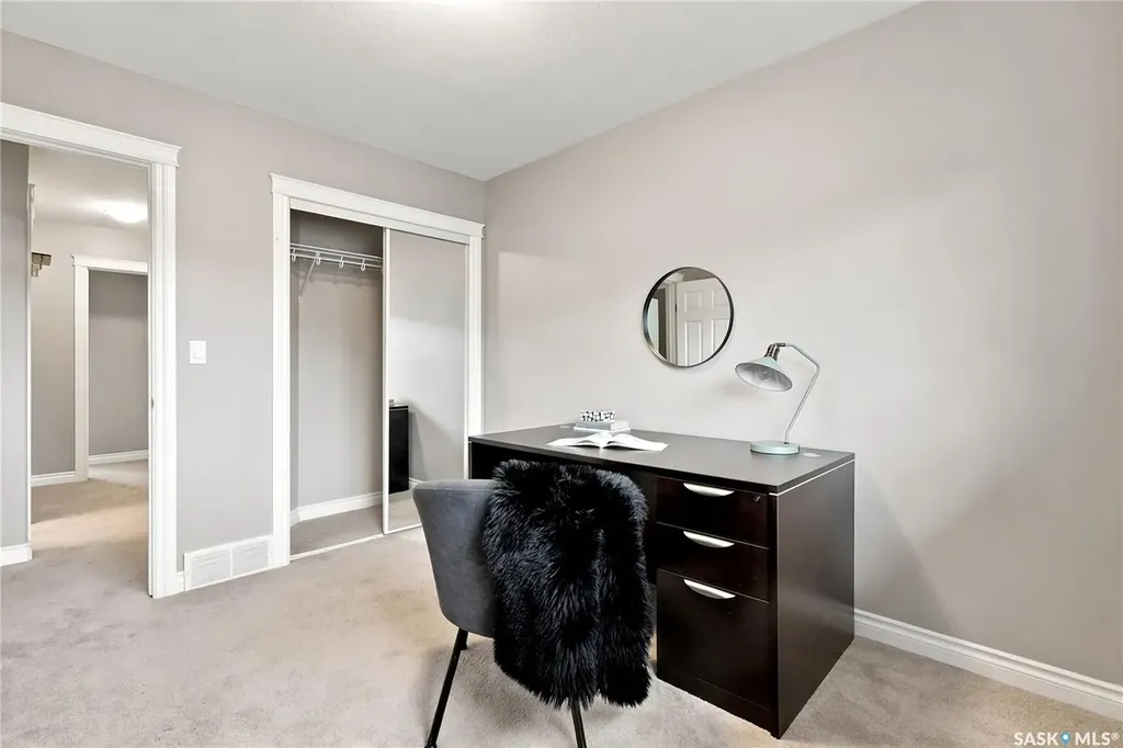 212 Willis Crescent Saskatoon SK S7T 0R6