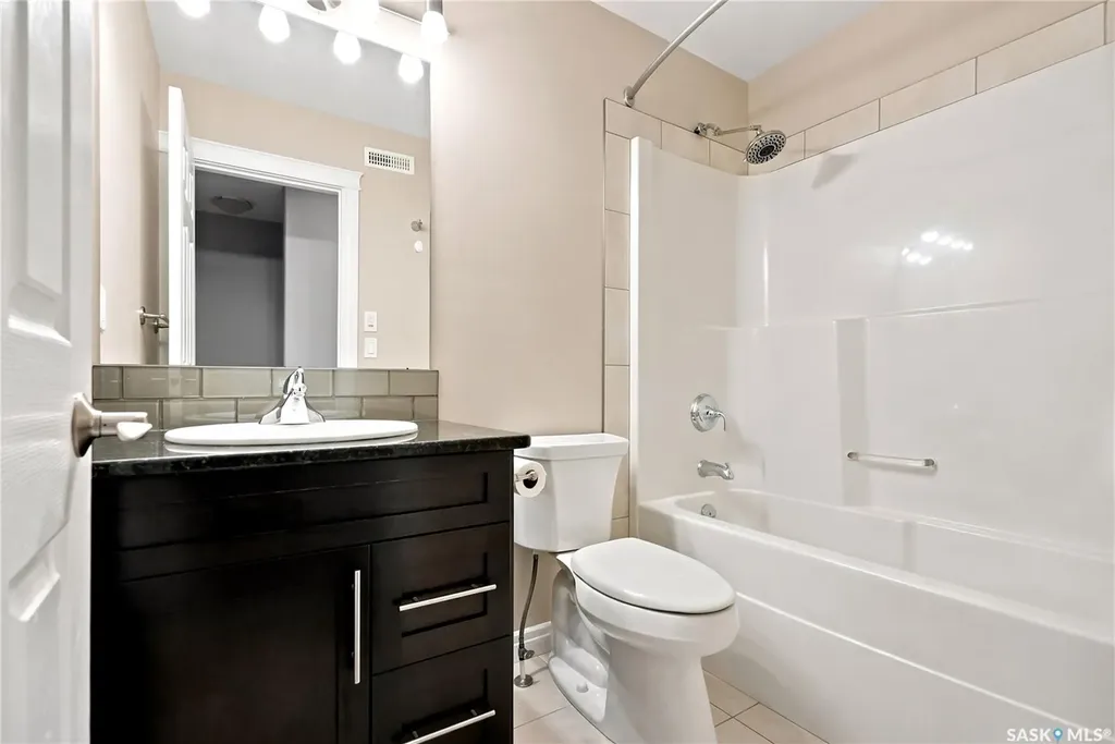 212 Willis Crescent Saskatoon SK S7T 0R6