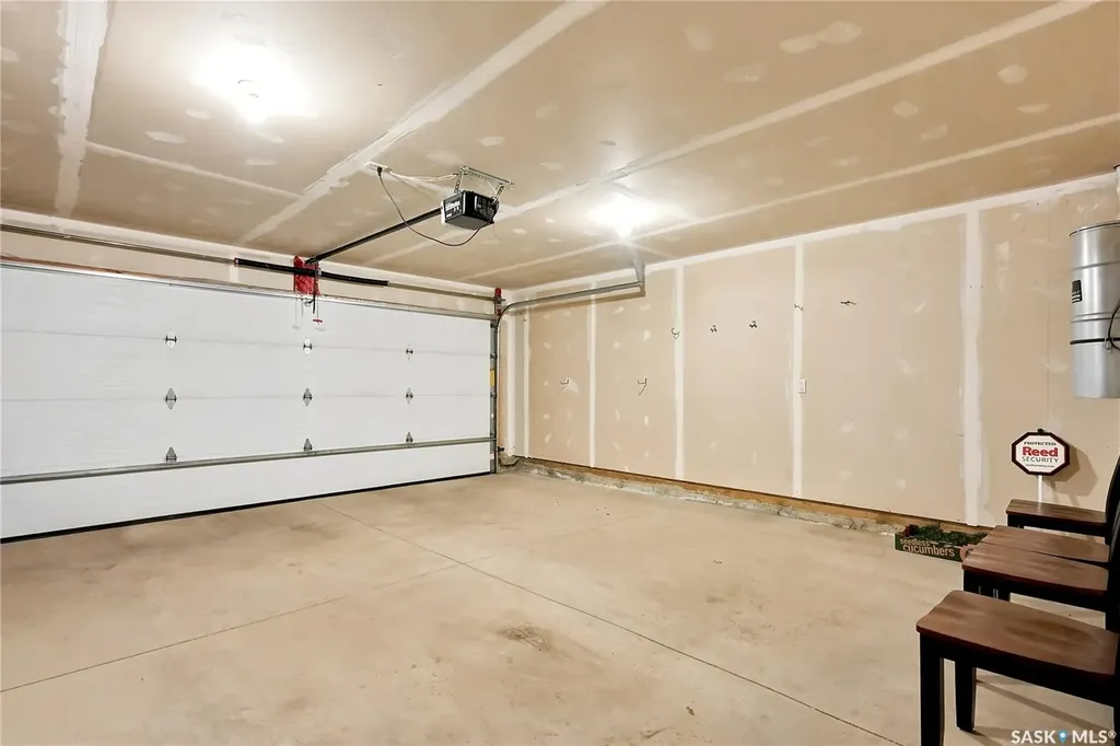 212 Willis Crescent Saskatoon SK S7T 0R6
