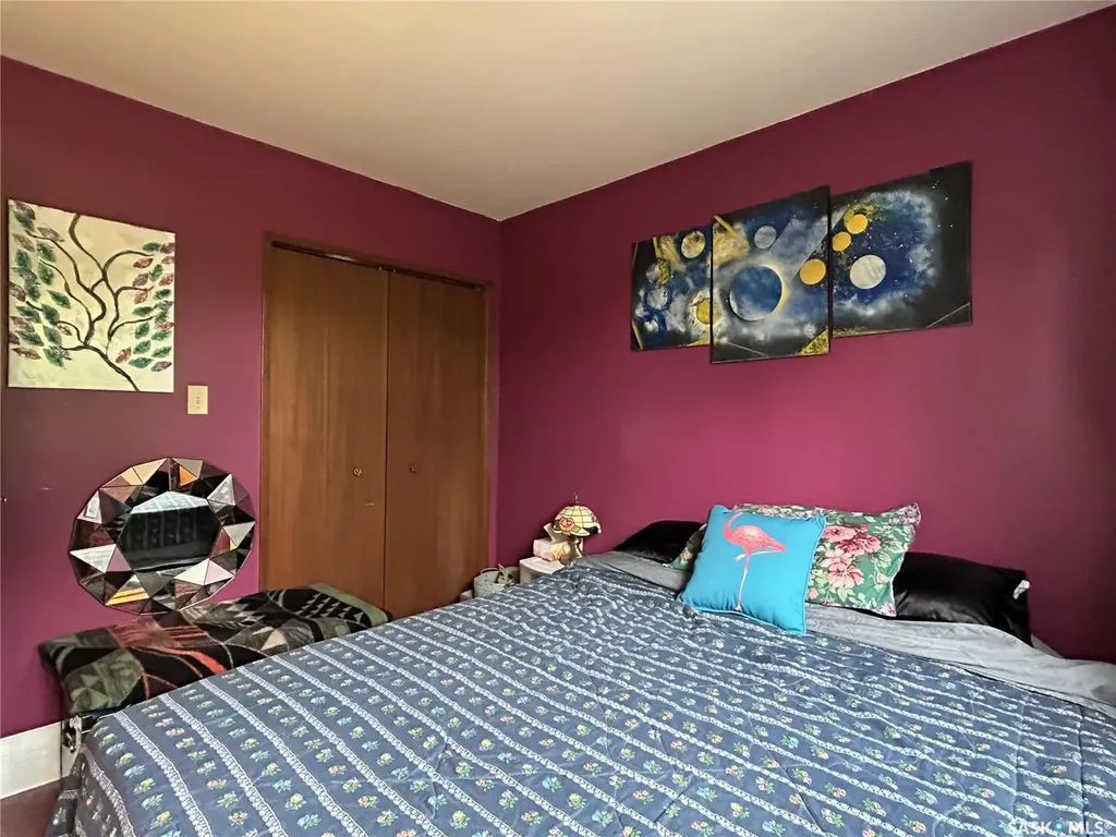 238 Nesbitt Crescent Saskatoon SK S7L 6E7