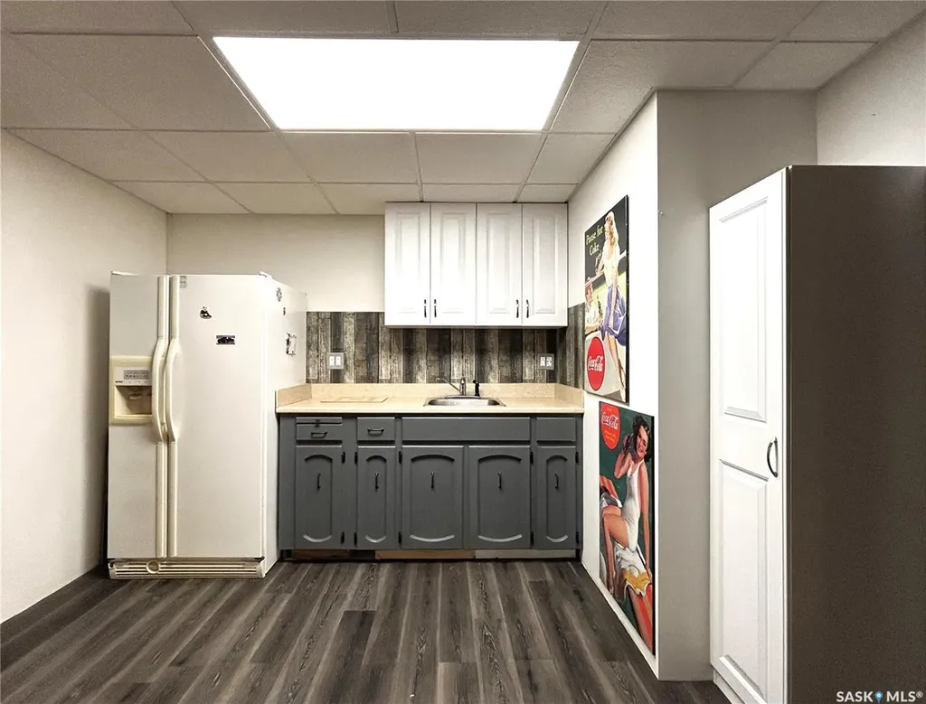 238 Nesbitt Crescent Saskatoon SK S7L 6E7