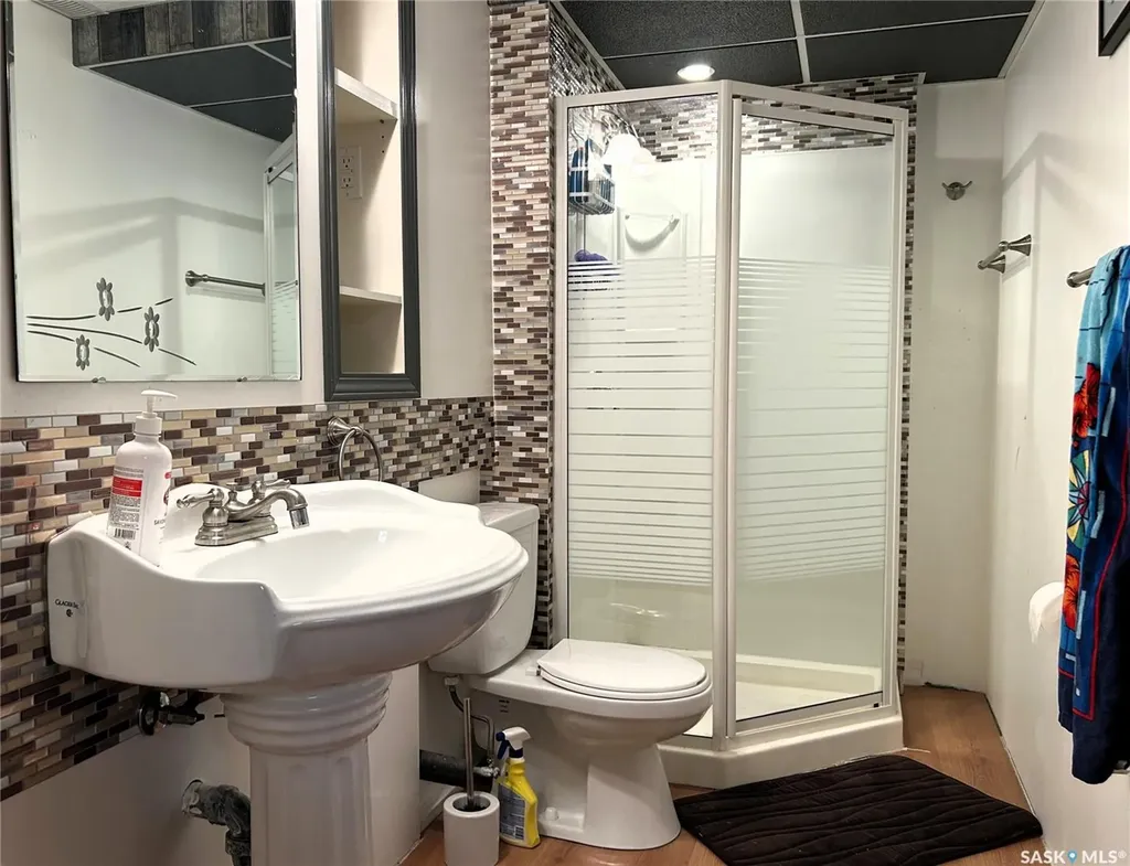 238 Nesbitt Crescent Saskatoon SK S7L 6E7