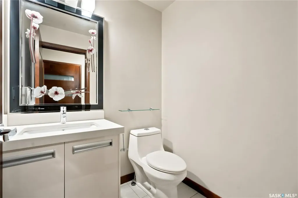 1555 Paton Crescent Saskatoon SK S7W 0V5