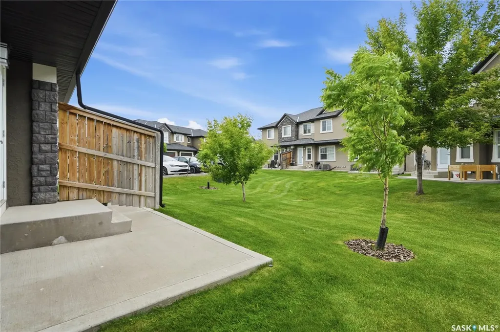 1555 Paton Crescent Saskatoon SK S7W 0V5