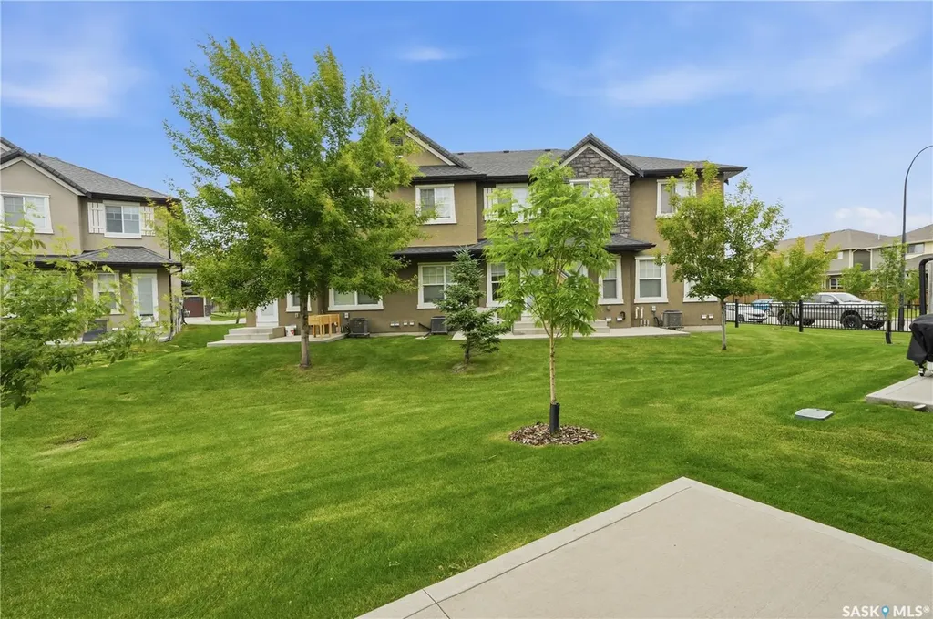 1555 Paton Crescent Saskatoon SK S7W 0V5