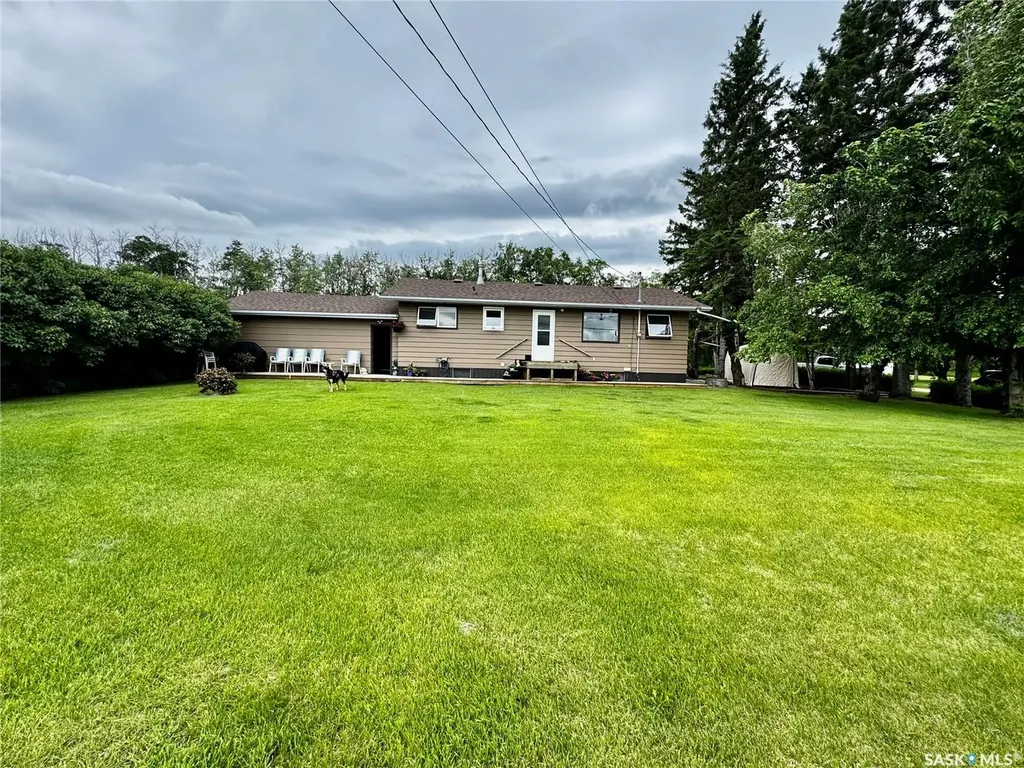 257 Kalmakoff Avenue Canora SK S0A 0L0