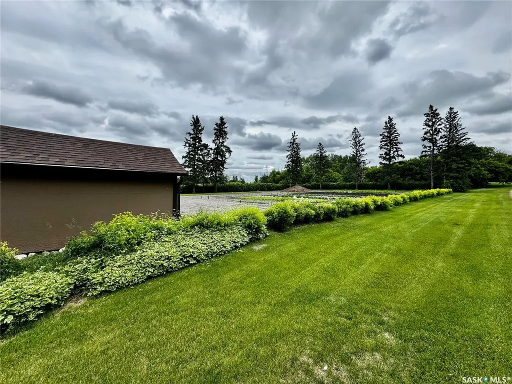 257 Kalmakoff Avenue Canora SK S0A 0L0