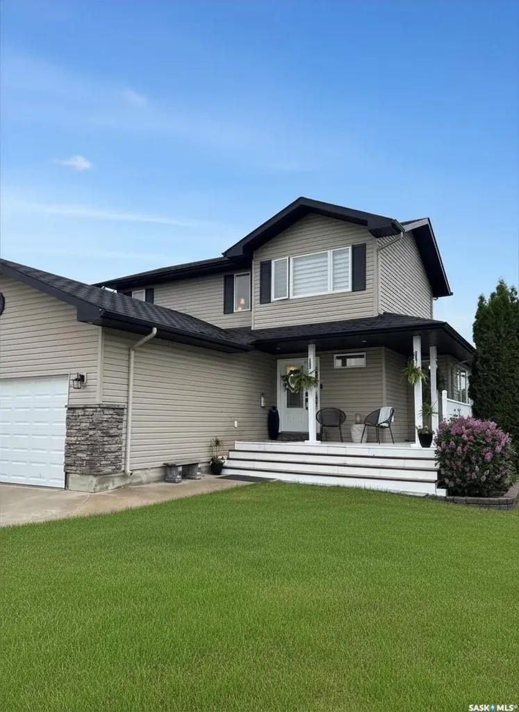 813 Sandy Rise Martensville SK S0K 2T2