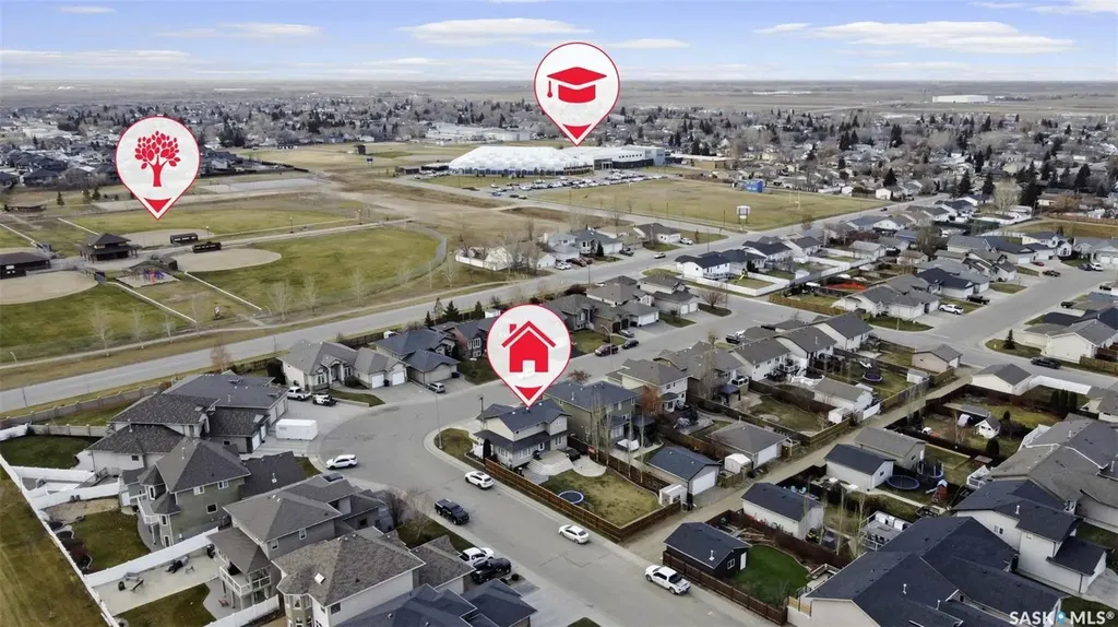 813 Sandy Rise Martensville SK S0K 2T2