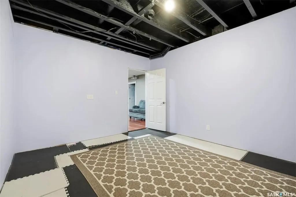1103 Stensrud Road Saskatoon SK S7W 0C9