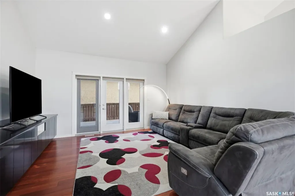 1103 Stensrud Road Saskatoon SK S7W 0C9