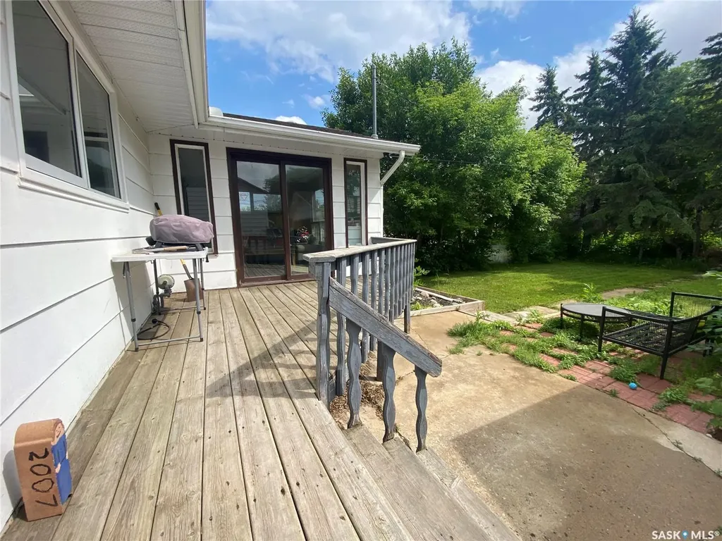 65 Irwin Avenue Yorkton SK S3N 2E4
