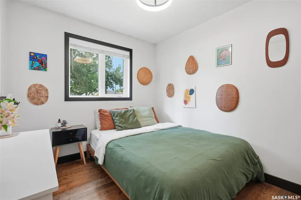 241 Laurentian Drive Saskatoon SK S7H 4R8