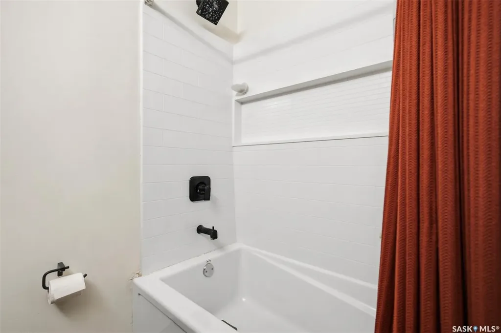 241 Laurentian Drive Saskatoon SK S7H 4R8