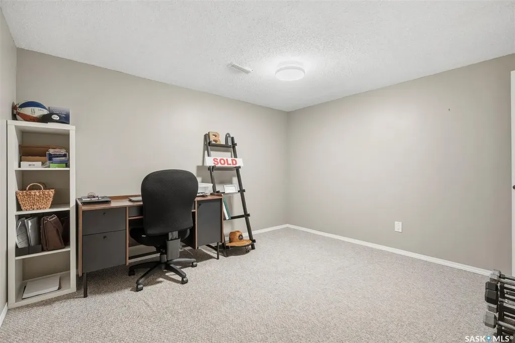 241 Laurentian Drive Saskatoon SK S7H 4R8