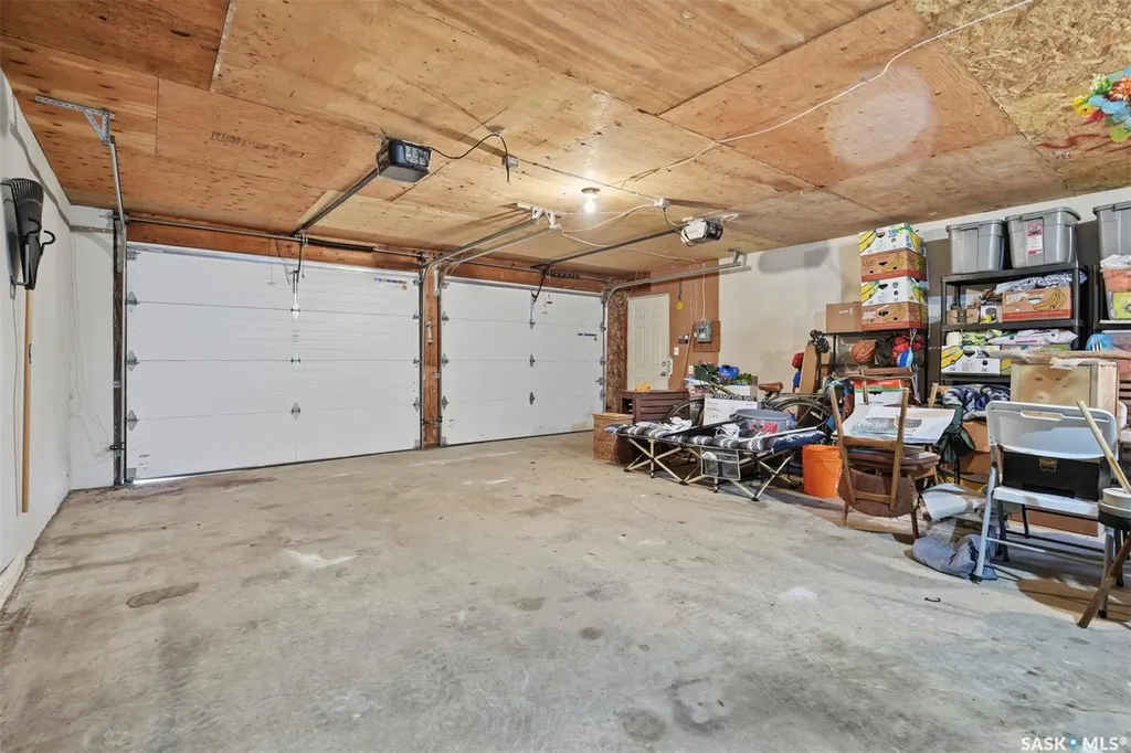 241 Laurentian Drive Saskatoon SK S7H 4R8