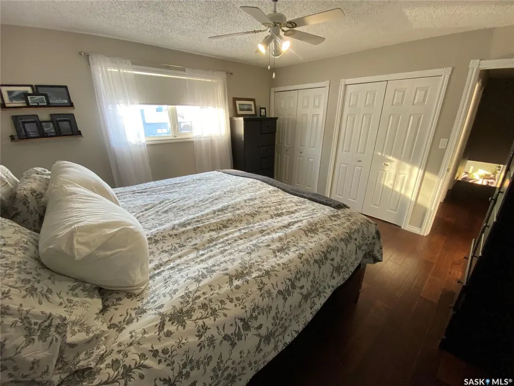 5 Marquis Crescent N Yorkton SK S3N 3L5