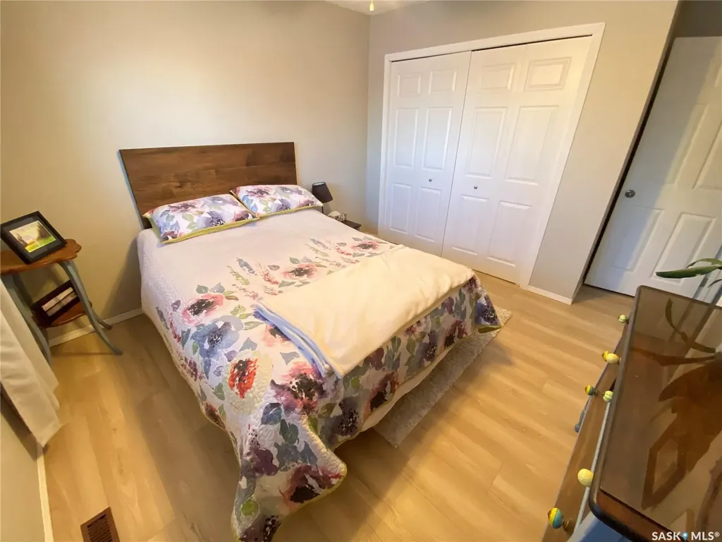 5 Marquis Crescent N Yorkton SK S3N 3L5