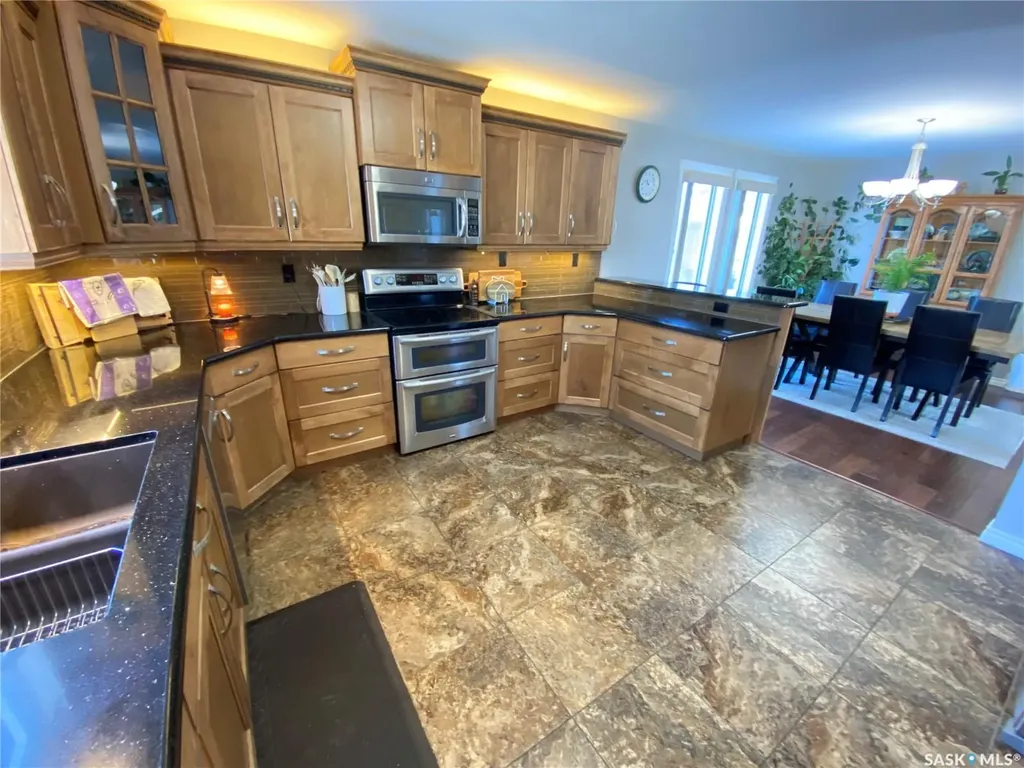 5 Marquis Crescent N Yorkton SK S3N 3L5