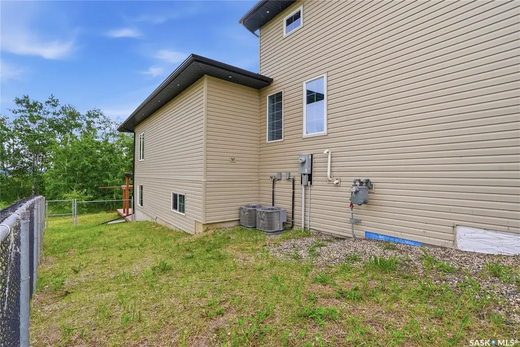 311 Ravine Road Big Shell SK S0J 2G0