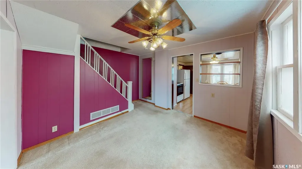 2037 Reynolds Street Regina SK S4N 3M9