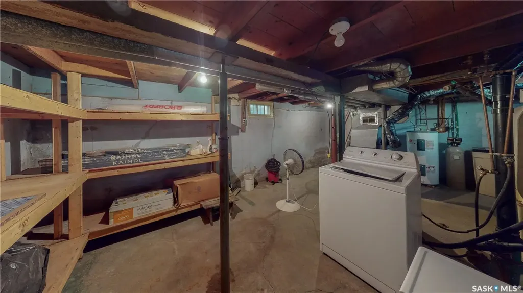2037 Reynolds Street Regina SK S4N 3M9