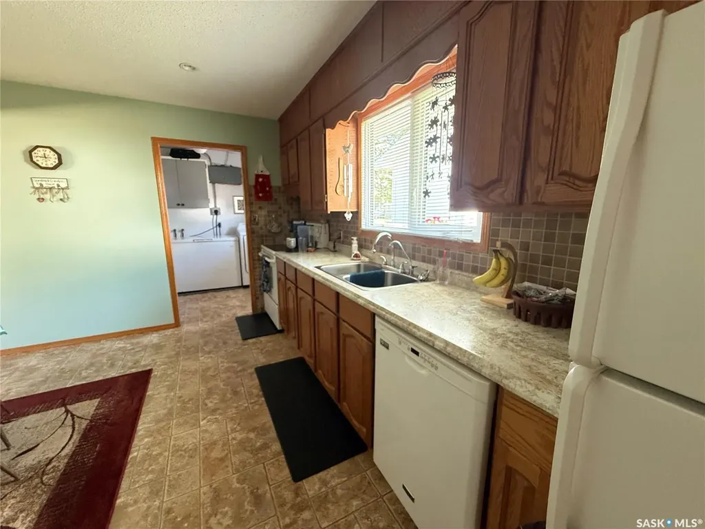 214 Taylor Street Bienfait SK S0C 0M0