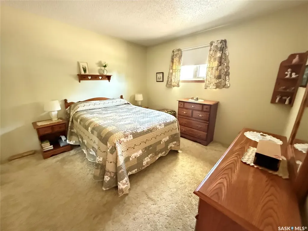 214 Taylor Street Bienfait SK S0C 0M0