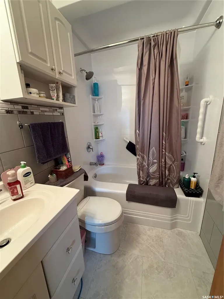 214 Taylor Street Bienfait SK S0C 0M0