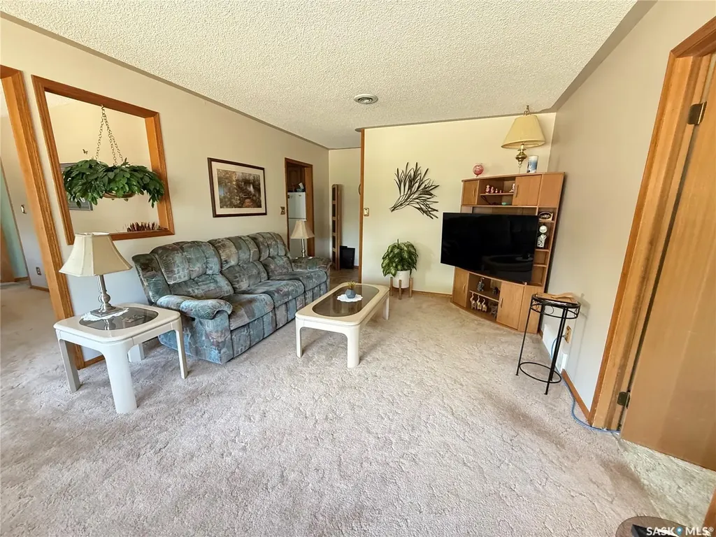 214 Taylor Street Bienfait SK S0C 0M0