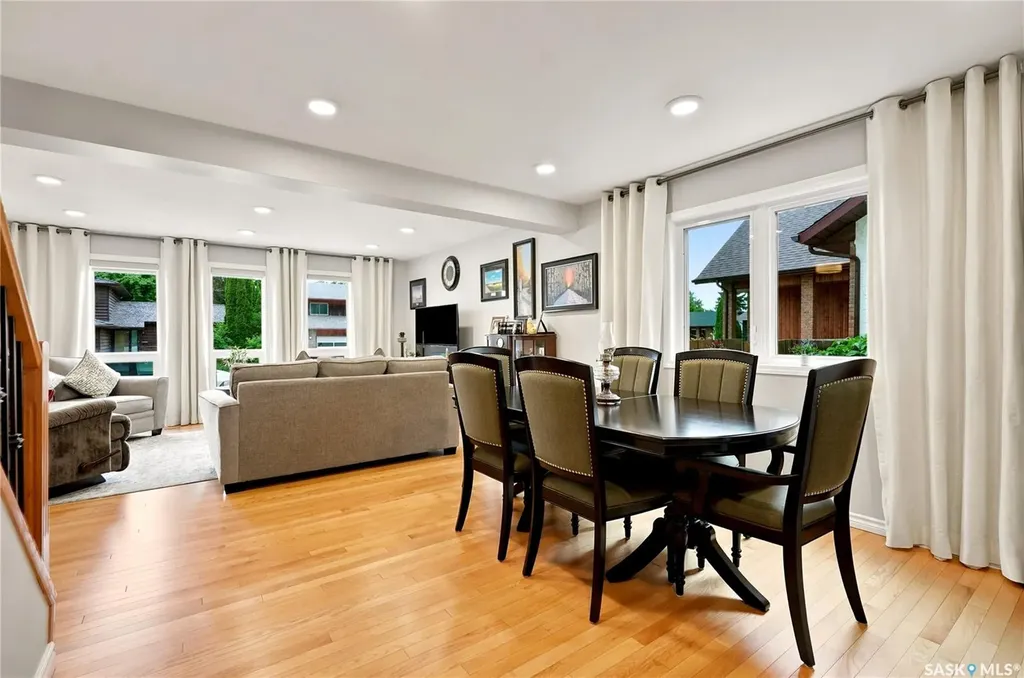 306 Nokomis Place Saskatoon SK S7K 5E2